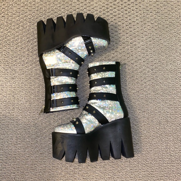 DOLLS KILL/ CURRENT MOOD platform boots size 7 - Picture 1 of 5